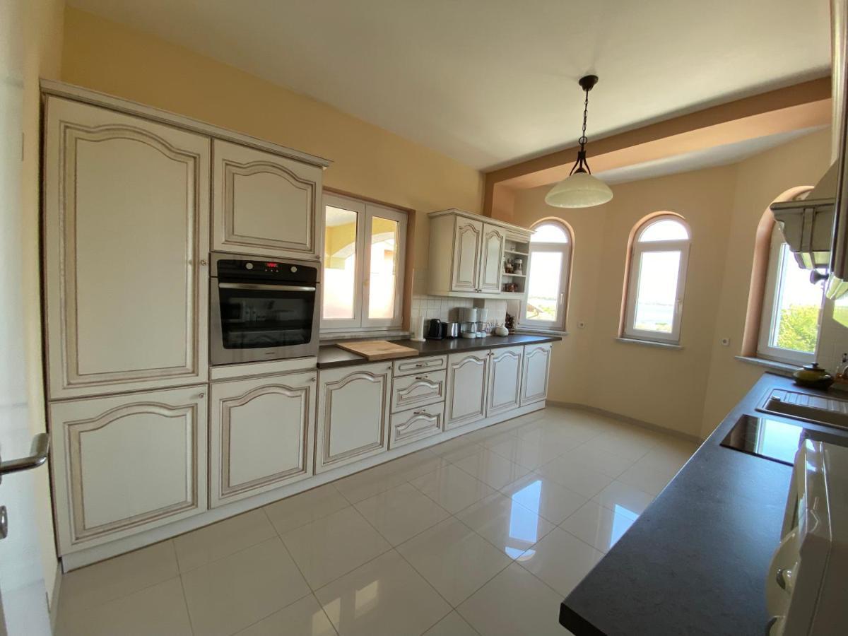 Apartments Villa Lora Kraj  Екстериор снимка