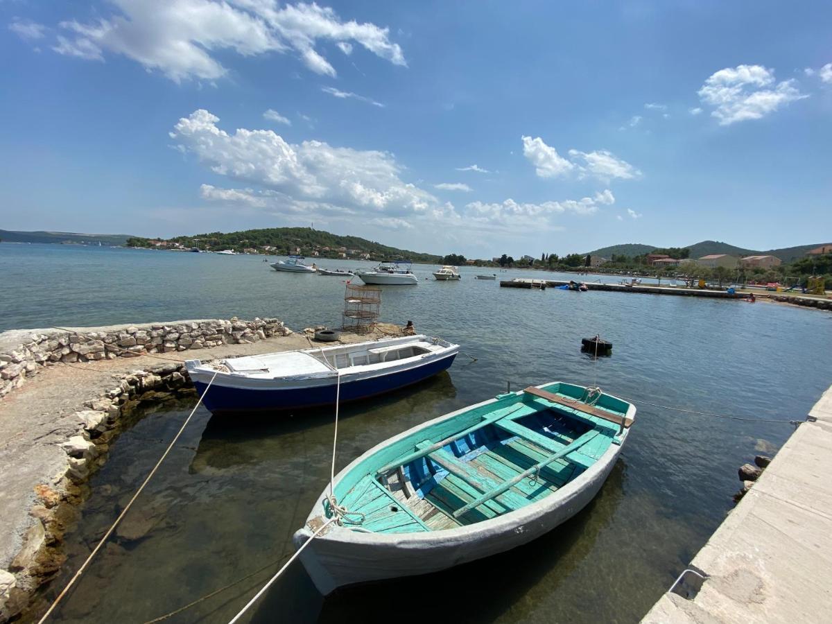 Apartments Villa Lora Kraj  Екстериор снимка