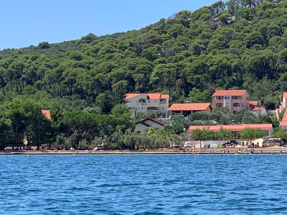 Apartments Villa Lora Kraj  Екстериор снимка