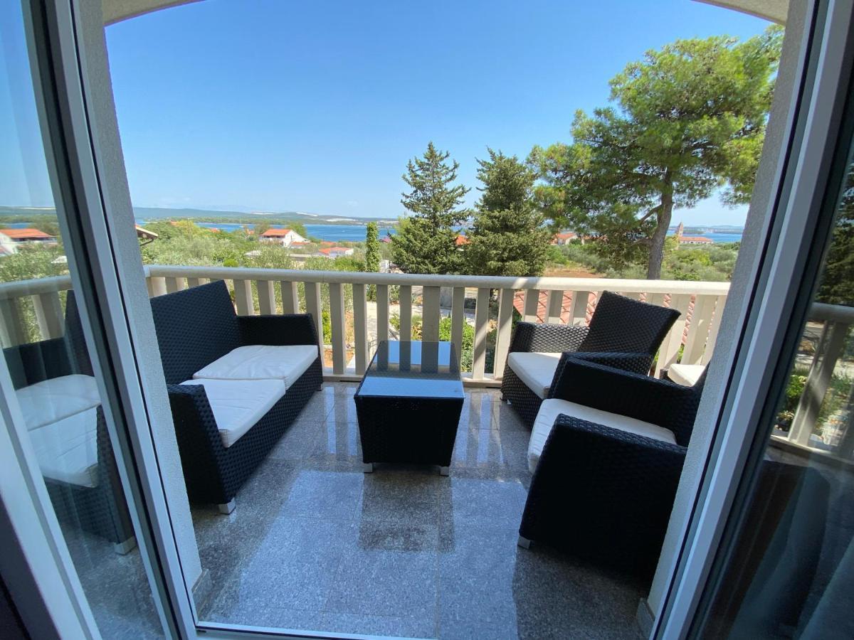Apartments Villa Lora Kraj  Екстериор снимка
