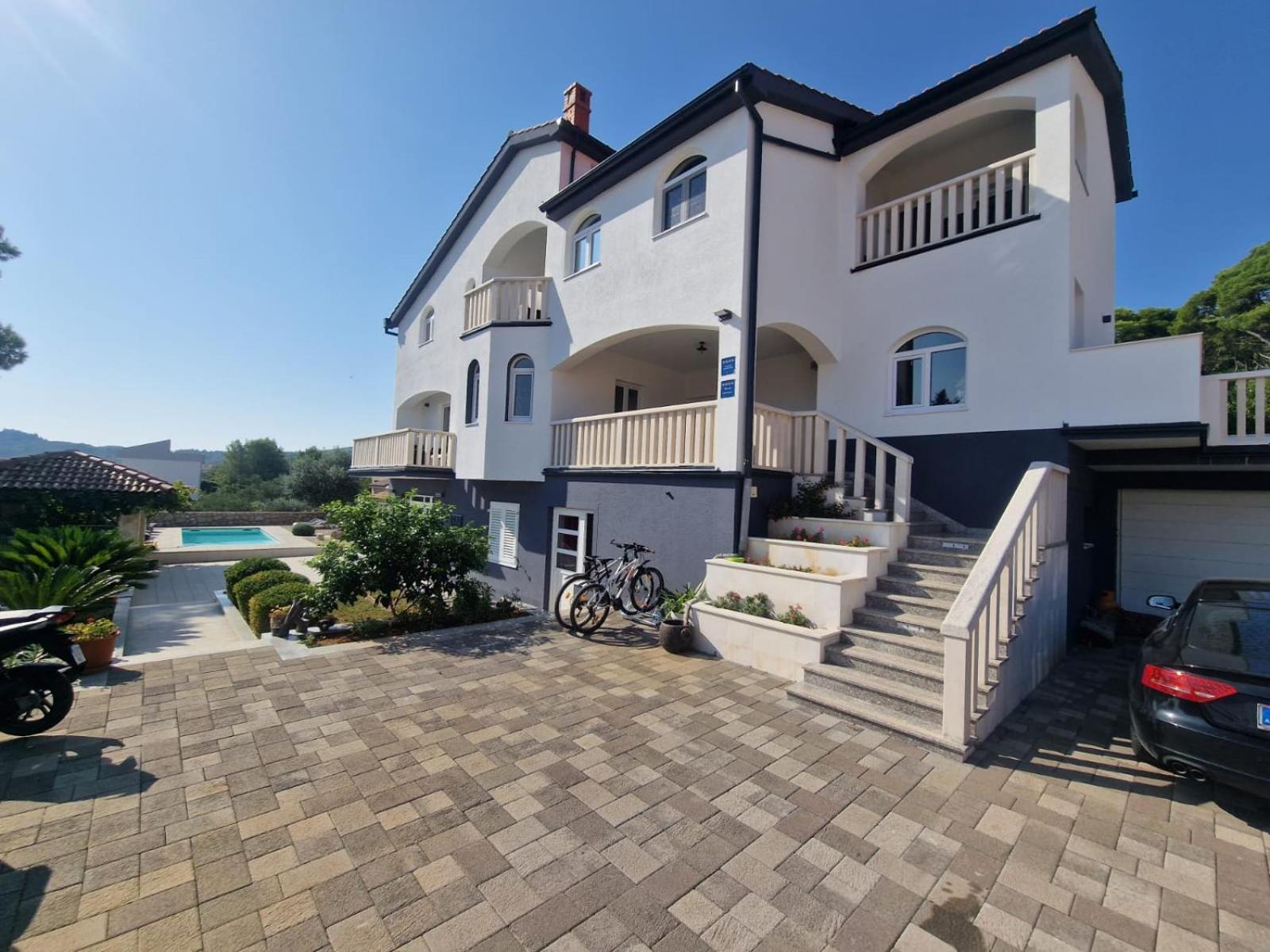 Apartments Villa Lora Kraj  Екстериор снимка